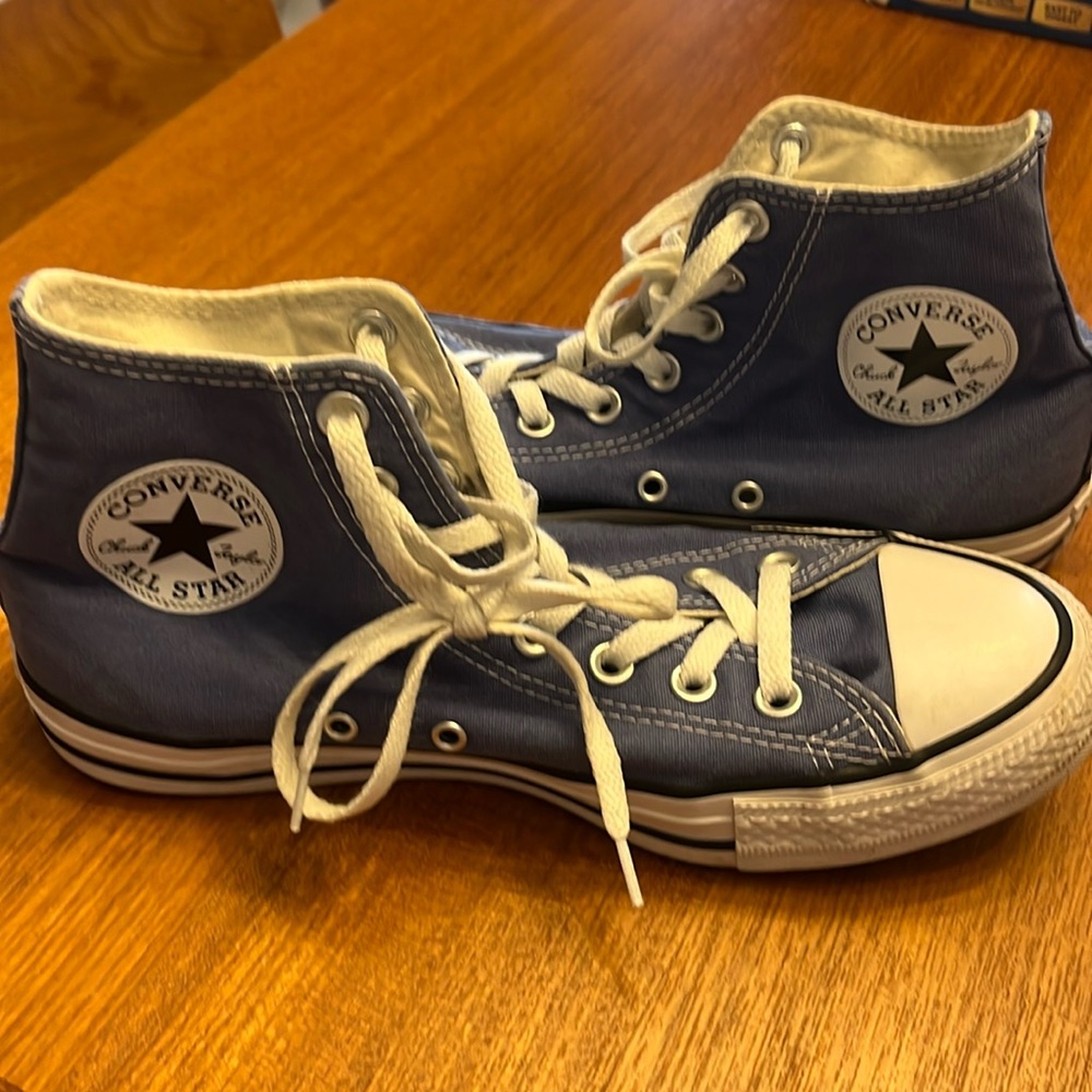 Converse Chuck Taylor All Star Woman's size 9